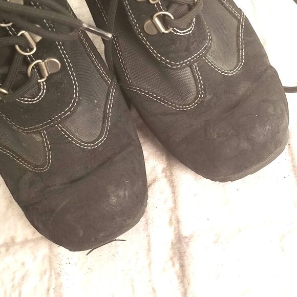 Predictions women's Black Heeled Lace-up Boots - Picture 8 of 8